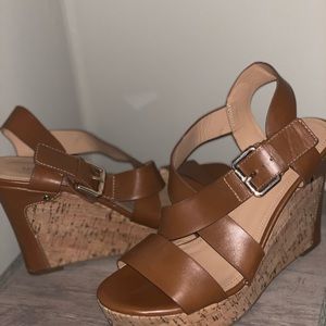 💙 Light brown micheals wedges size 7.5